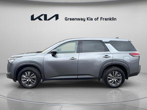 2023 Nissan Pathfinder S 4WD