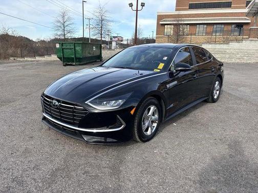 2022 Hyundai SONATA SE