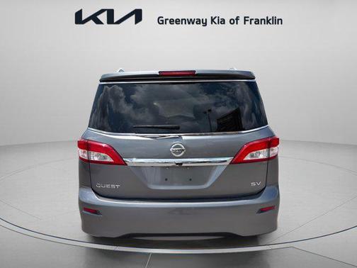 2017 Nissan Quest SV