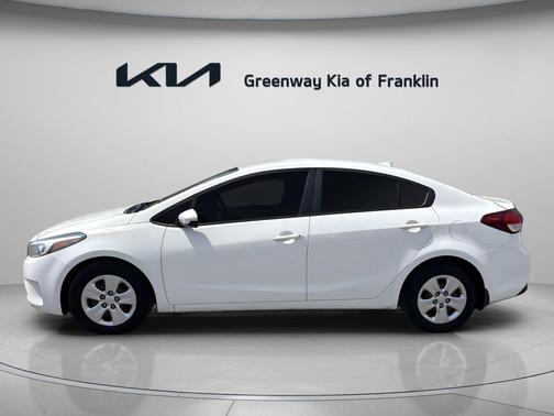 Clear White 2017 Kia Forte LX