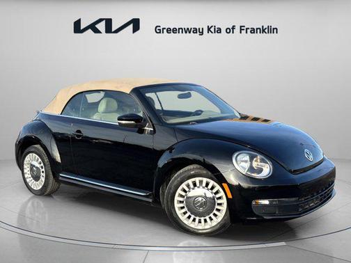 2014 Volkswagen Beetle Auto 1.8T w/Tech