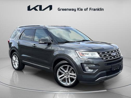 Magnetic 2017 Ford Explorer XLT