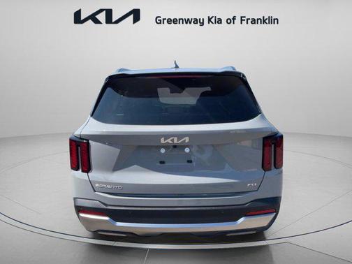 2025 Kia Sorento EX