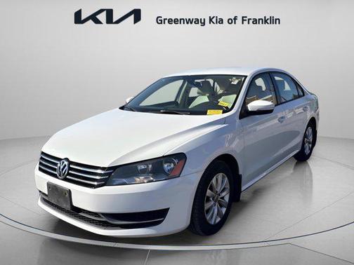 2014 Volkswagen Passat 1.8T S