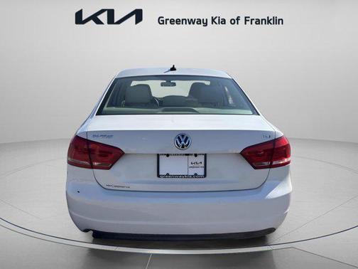 2014 Volkswagen Passat 1.8T S