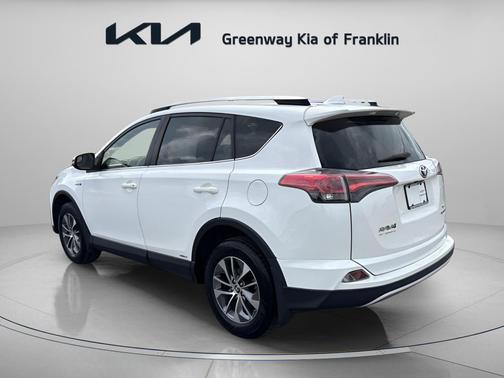 Super White 2016 Toyota RAV4 Hybrid XLE