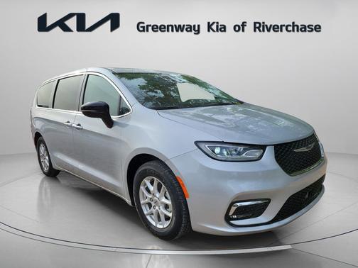Silver Mist Clearcoat 2024 Chrysler Pacifica Touring L