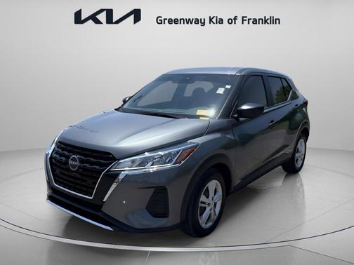 Gun Metallic 2025 Nissan Kicks S