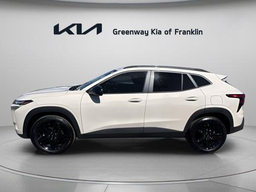 White Sands 2026 Chevrolet Trax FWD ACTIV