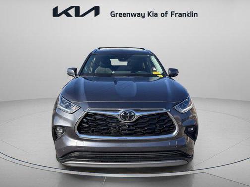 2023 Toyota Highlander Platinum