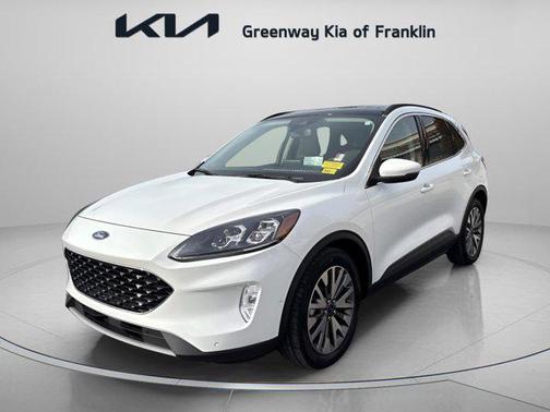 2020 Ford Escape Titanium