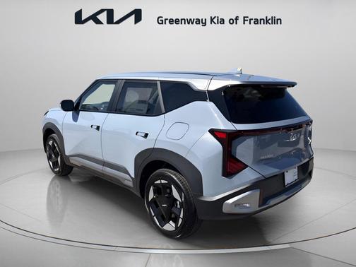 Pale Gray 2027 Kia Seltos S