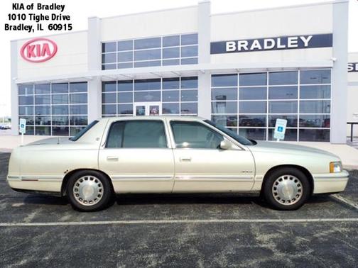 1999 Cadillac DeVille Base