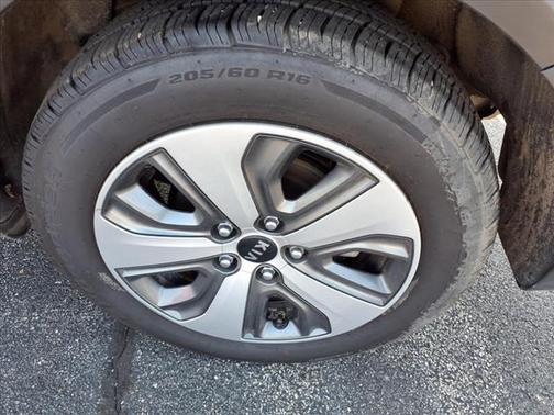2019 Kia Niro LX
