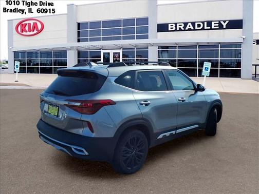 Steel Gray 2023 Kia Seltos Nightfall
