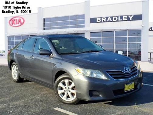 2010 Toyota Camry LE