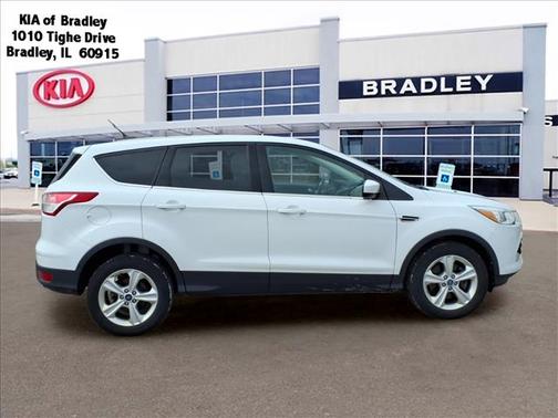 White 2013 Ford Escape SE