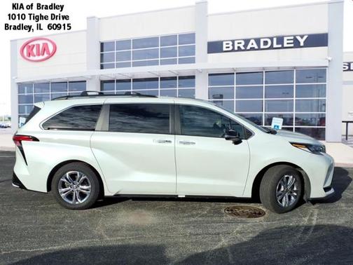 2023 Toyota Sienna 25th Anniversary Edition