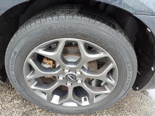 Gray 2018 Chrysler 300 S