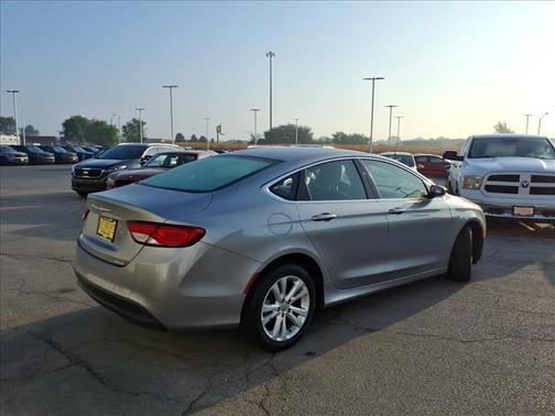2016 Chrysler 200 S