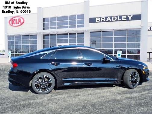 2024 Kia K5 GT-Line