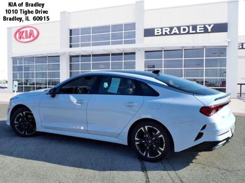 2022 Kia K5 GT-Line