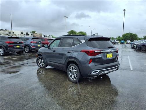 2021 Kia Seltos EX