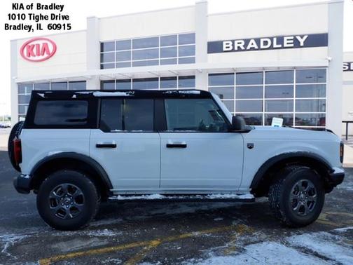 2022 Ford Bronco Base