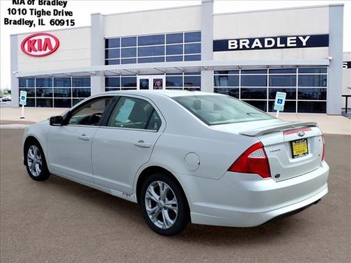 White 2012 Ford Fusion SE