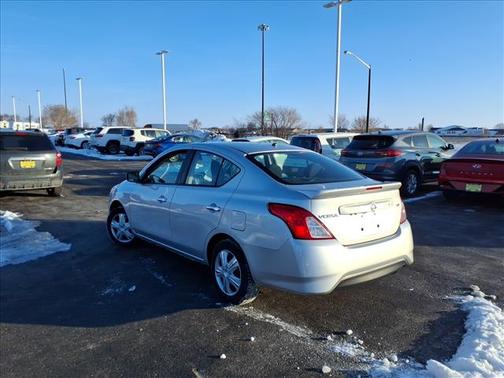 2019 Nissan Versa 1.6 SV