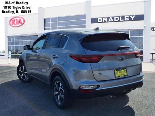 2022 Kia Sportage LX