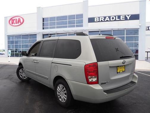 2012 Kia Sedona LX