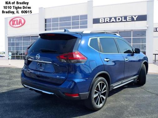 2017 Nissan Rogue SL