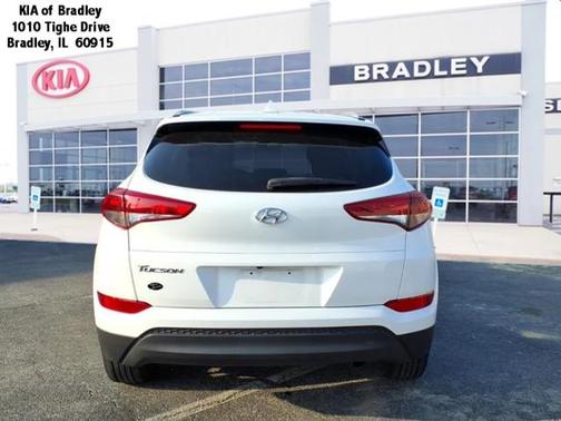 2018 Hyundai TUCSON SE