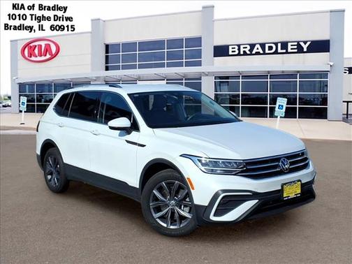 White 2023 Volkswagen Tiguan 2.0T SE