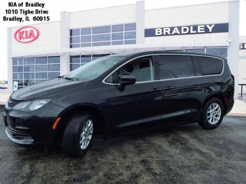 2017 Chrysler Pacifica Touring