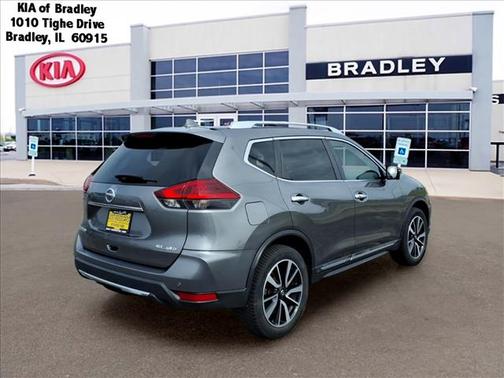 Silver 2019 Nissan Rogue SL