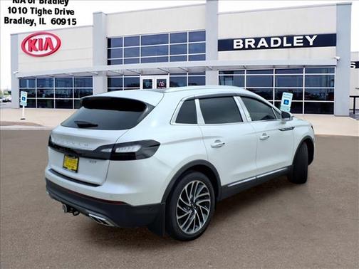 White 2019 Lincoln Nautilus Reserve