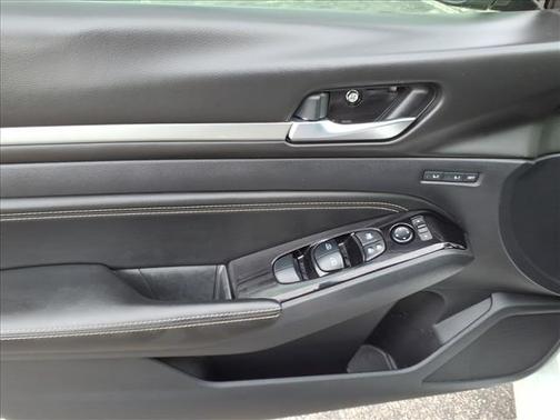 2020 Nissan Altima 2.5 Platinum