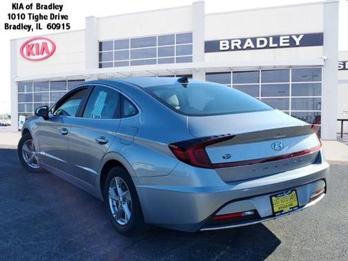 2021 Hyundai SONATA SE