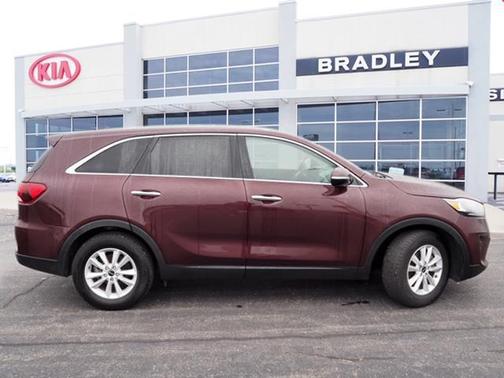 2020 Kia Sorento LX