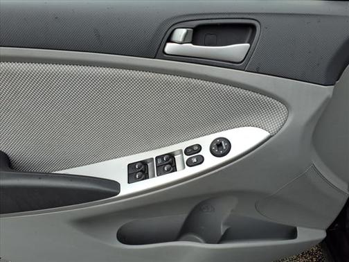 2014 Hyundai Accent GS