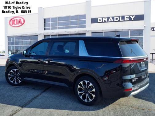 2023 Kia Carnival EX