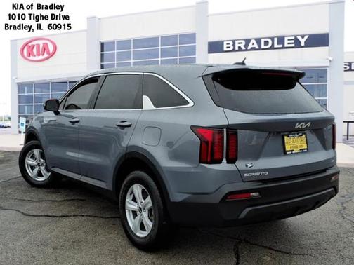 2023 Kia Sorento LX