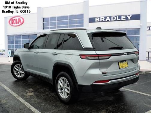 2024 Jeep Grand Cherokee Laredo