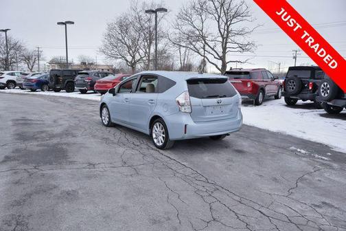 2013 Toyota Prius v Five