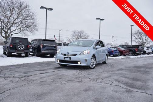 2013 Toyota Prius v Five