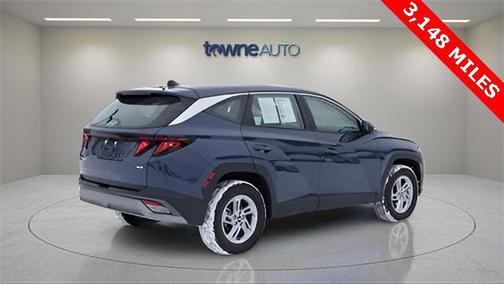 2025 Hyundai TUCSON SE