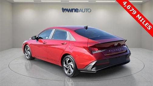 2025 Hyundai ELANTRA Sport