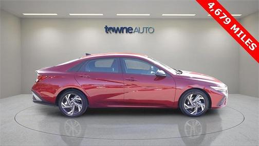 2025 Hyundai ELANTRA Sport